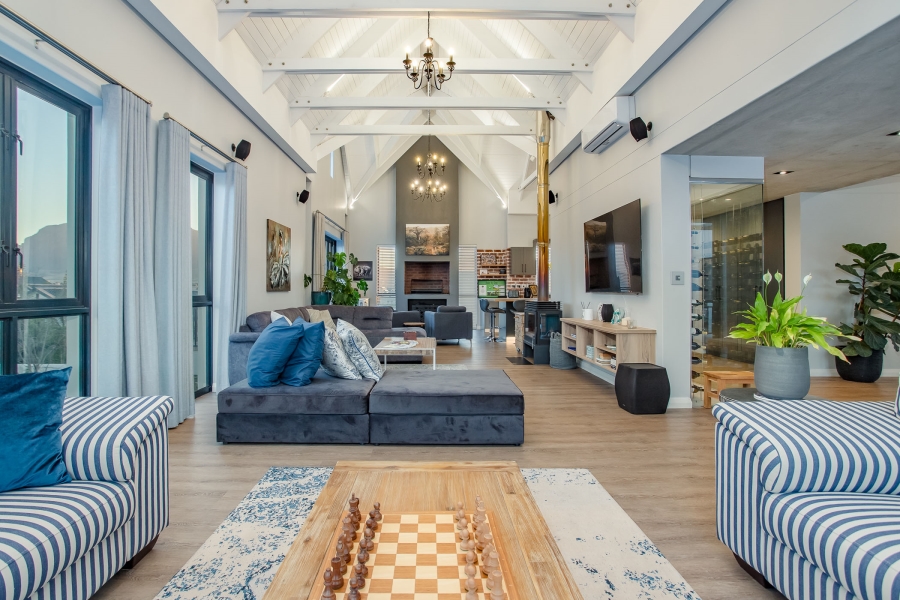 5 Bedroom Property for Sale in Val De Vie Estate Western Cape